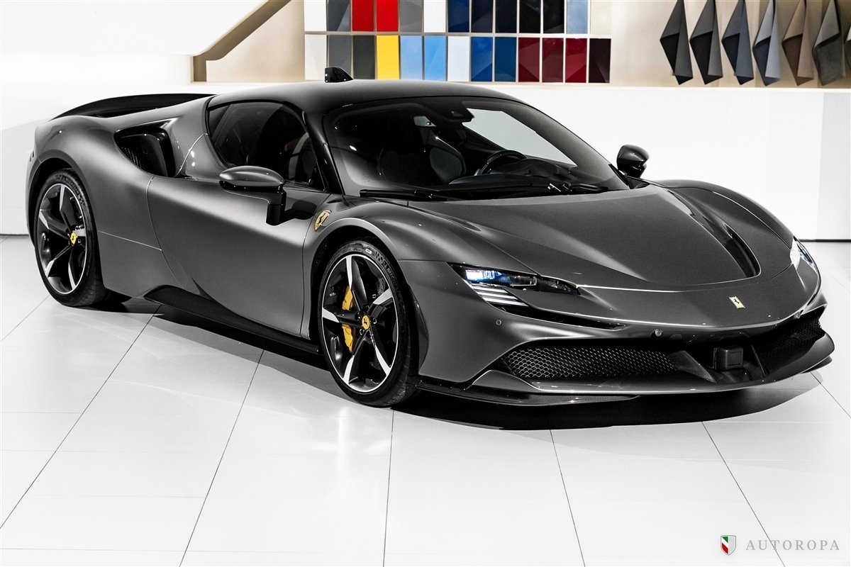 Ferrari SF90 Stradale
