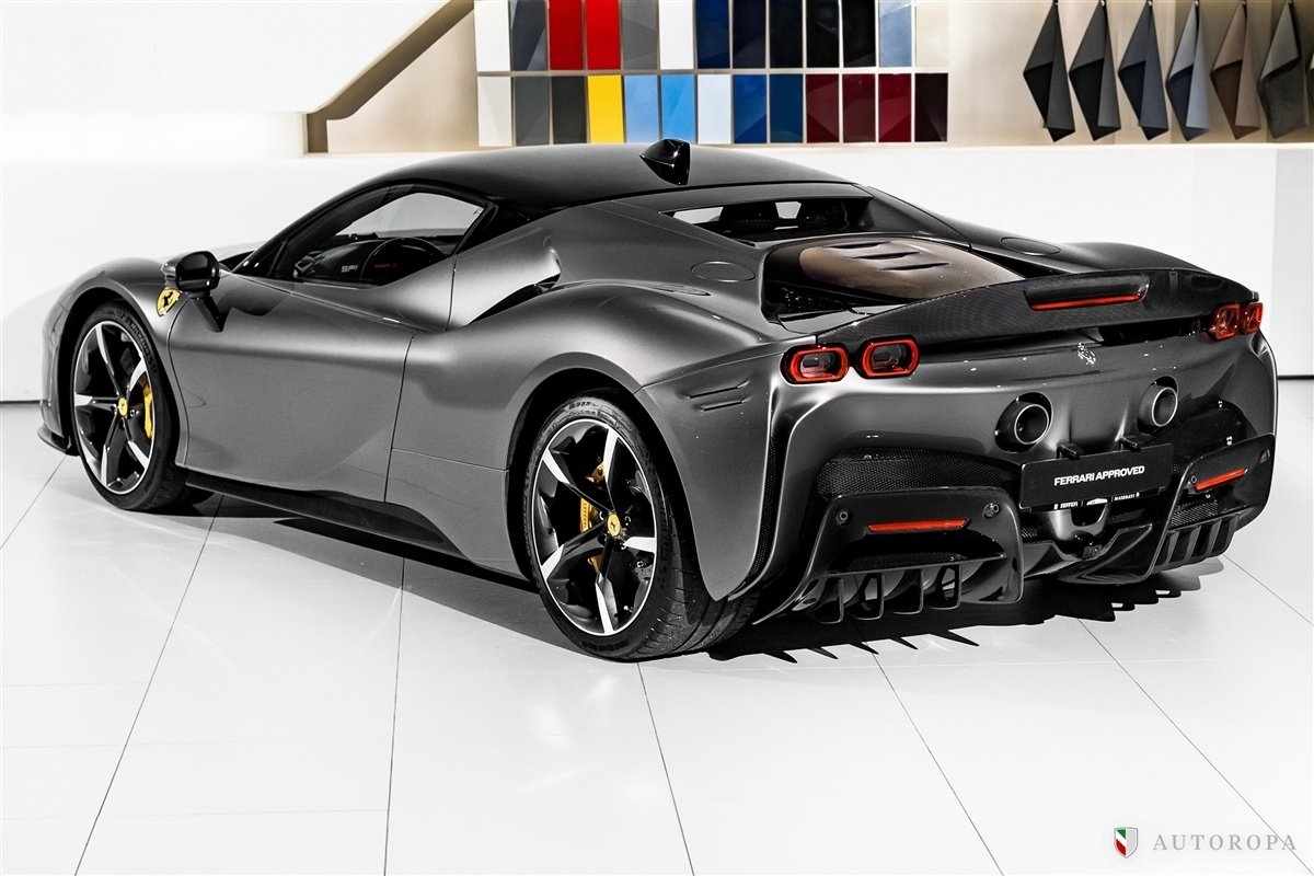 Ferrari SF90 Stradale 2021, bild 4/10