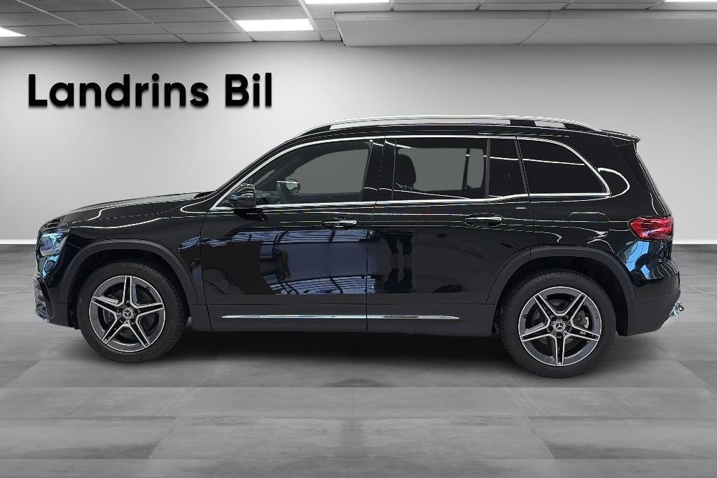 Mercedes-Benz GLB 2025, bild 4/10