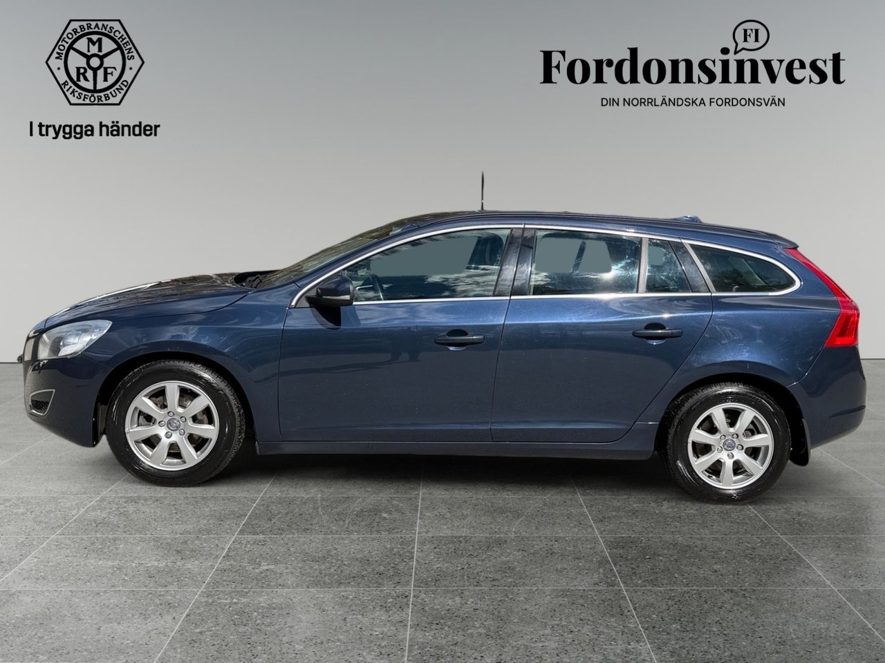 Volvo V60 D3 Momentum Euro 5 2013, kuva 3/10