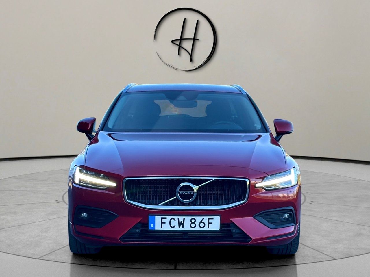 Volvo V60 Mörkröd Skinn 2020, bild 3/24