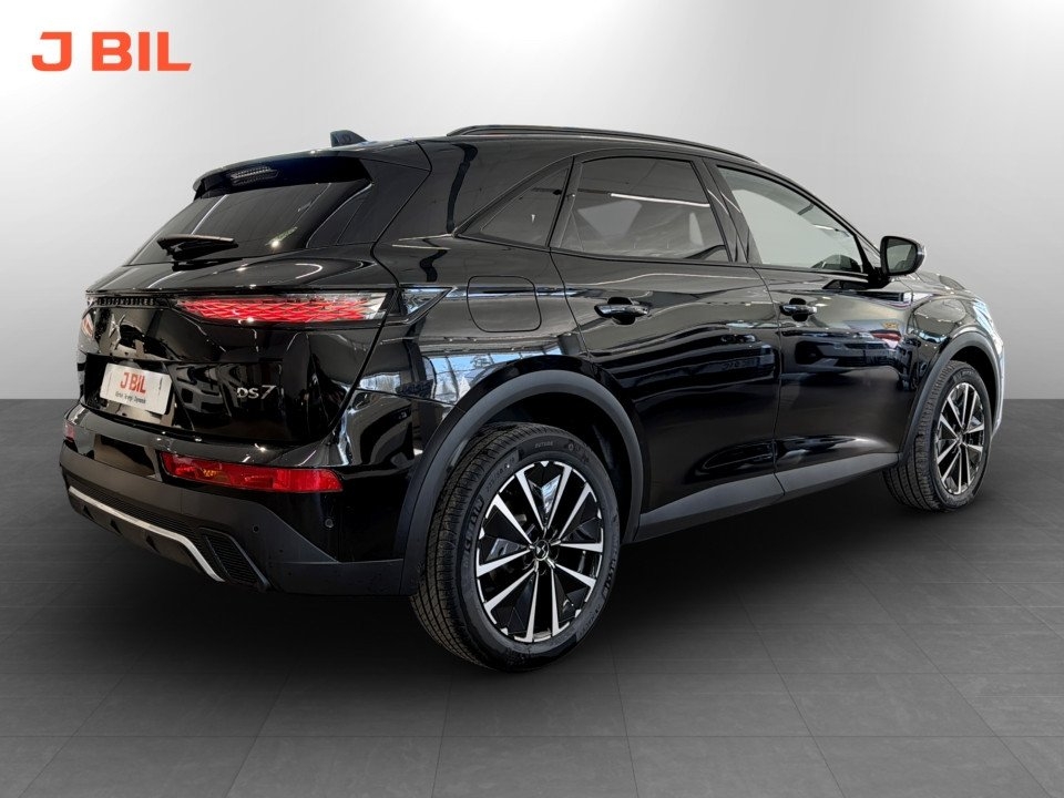 DS 7 Crossback Pallas 1.5 BHDi 130hk Aut 2025, bild 4/10