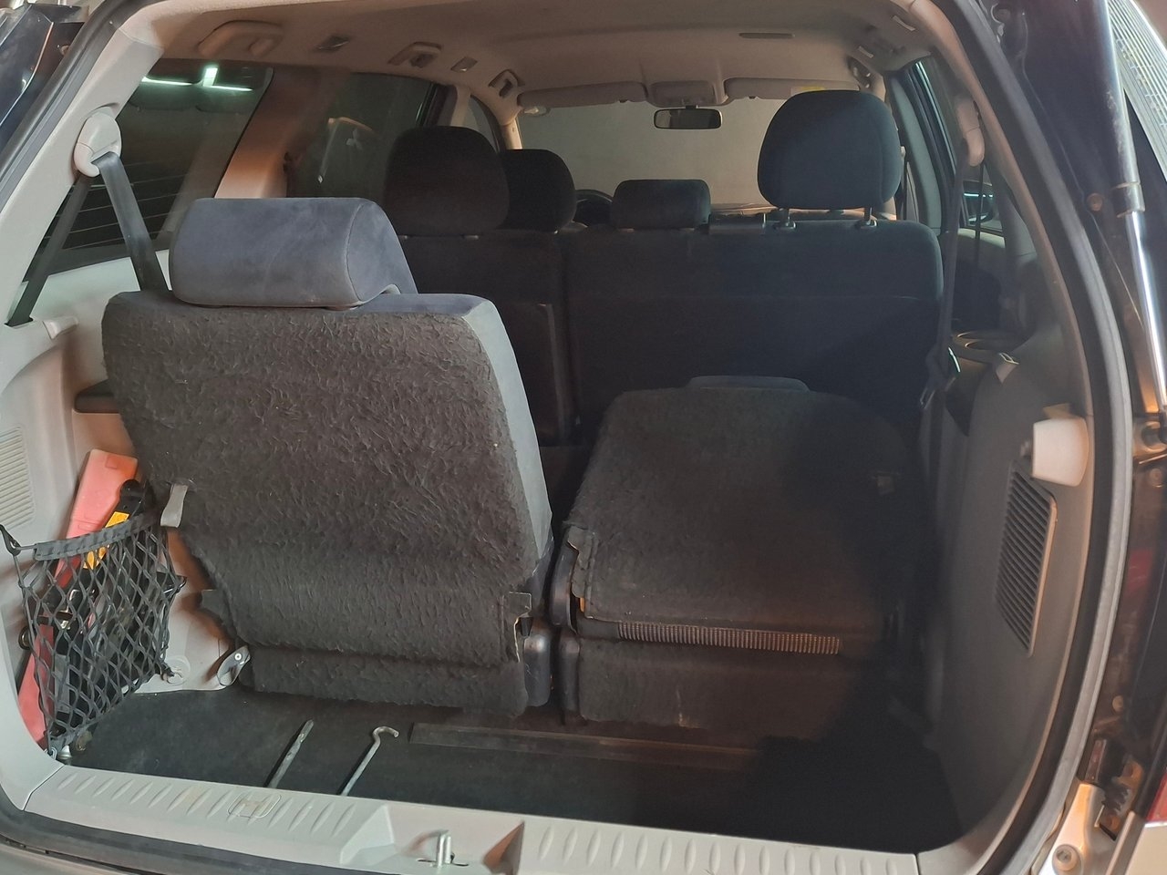 Mitsubishi Grandis 7-seater 2.0 Di-D DPF 2008, kuva 7/9