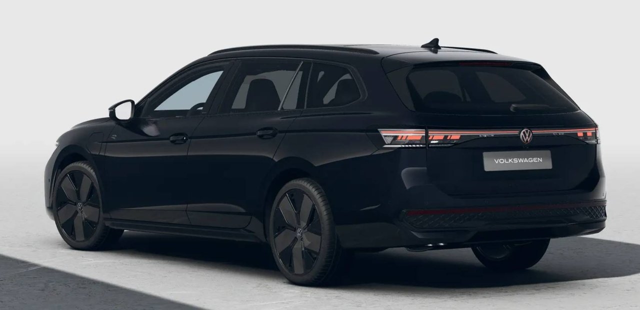 Volkswagen Passat R-Line Black Edition 2026, bild 3/8