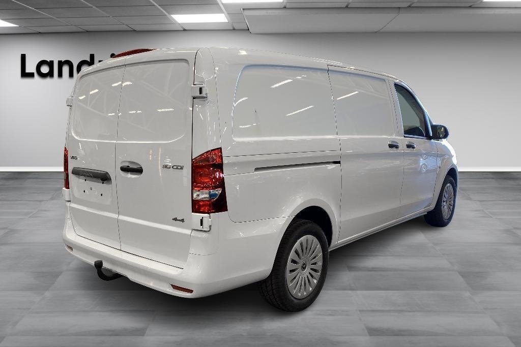 Mercedes-Benz Vito 2026, photo 4/10