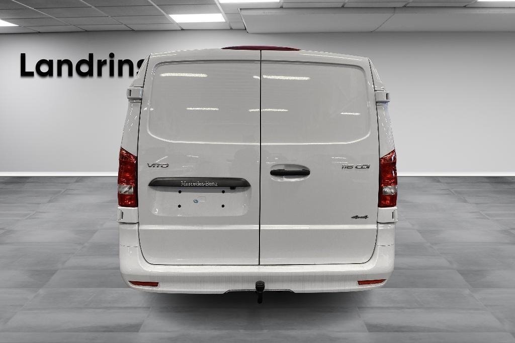 Mercedes-Benz Vito 2026, photo 6/10