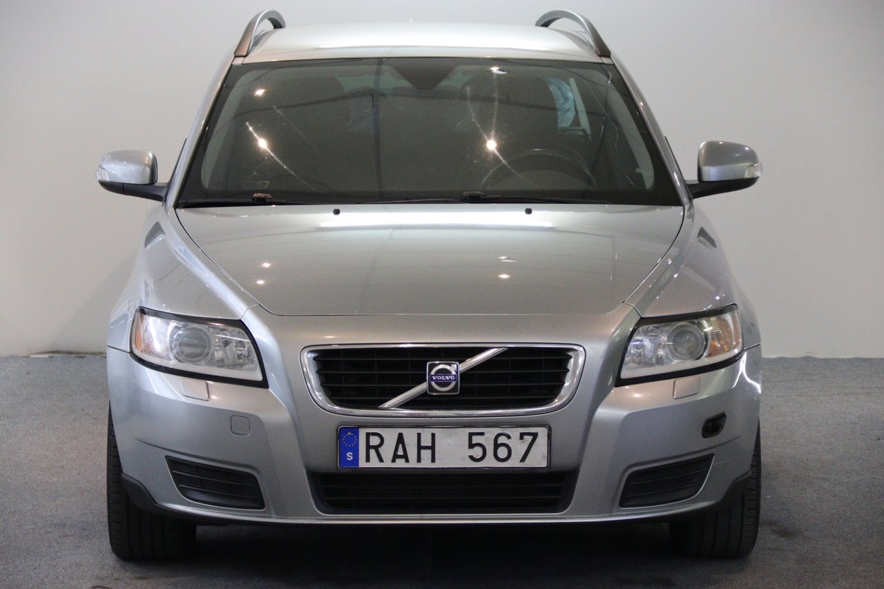 Volvo V50 2008, kuva 2/10