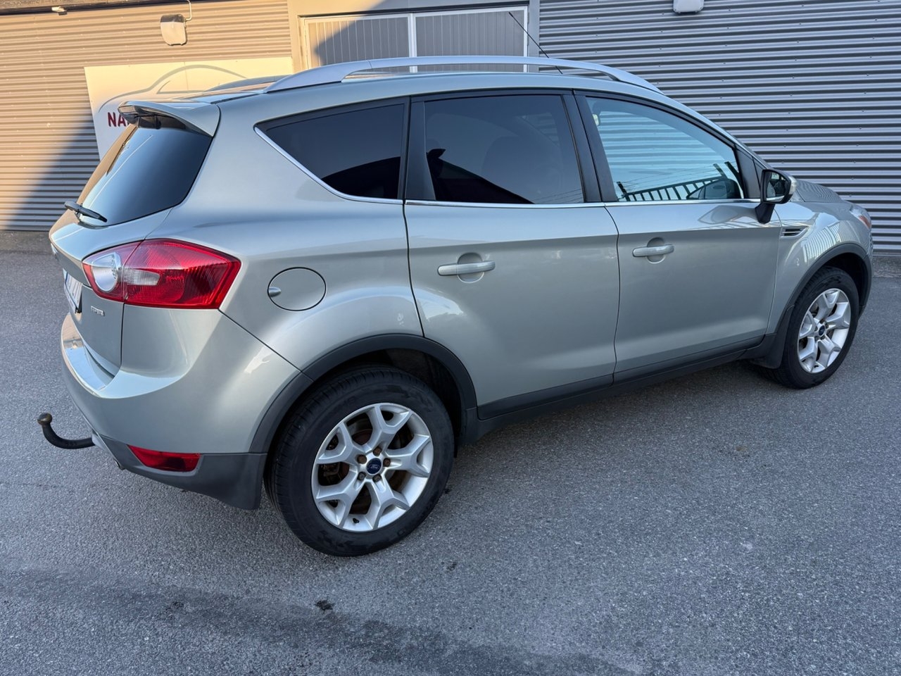 Ford Kuga 2.0 TDCi AWD Euro 5 2011, bild 4/10