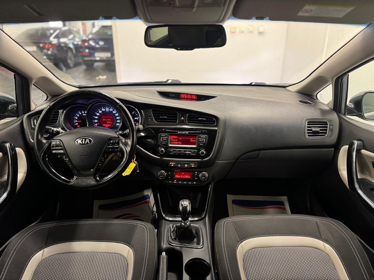 Kia Ceed 2013, bild 5/23