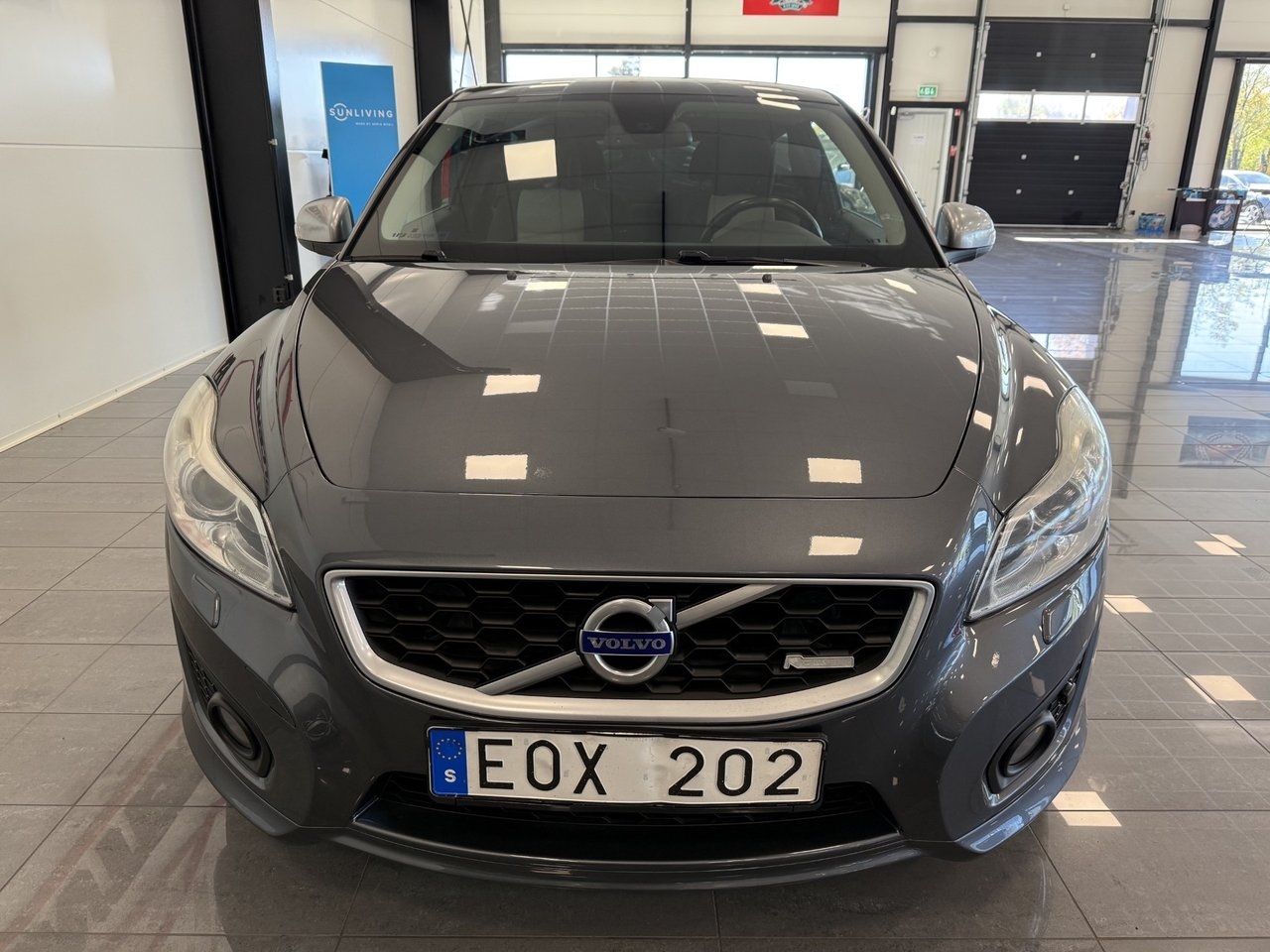 Volvo C30 2.0F Momentum, R-Design 2011, bild 3/10