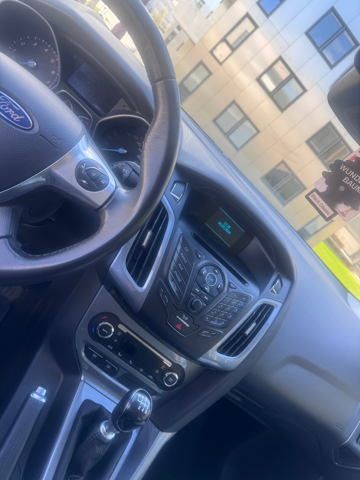 Ford Focus 2015, bild 2/4