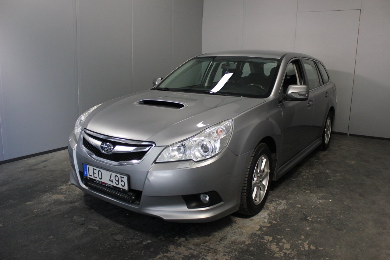 Subaru Legacy 2011, bild 2/19