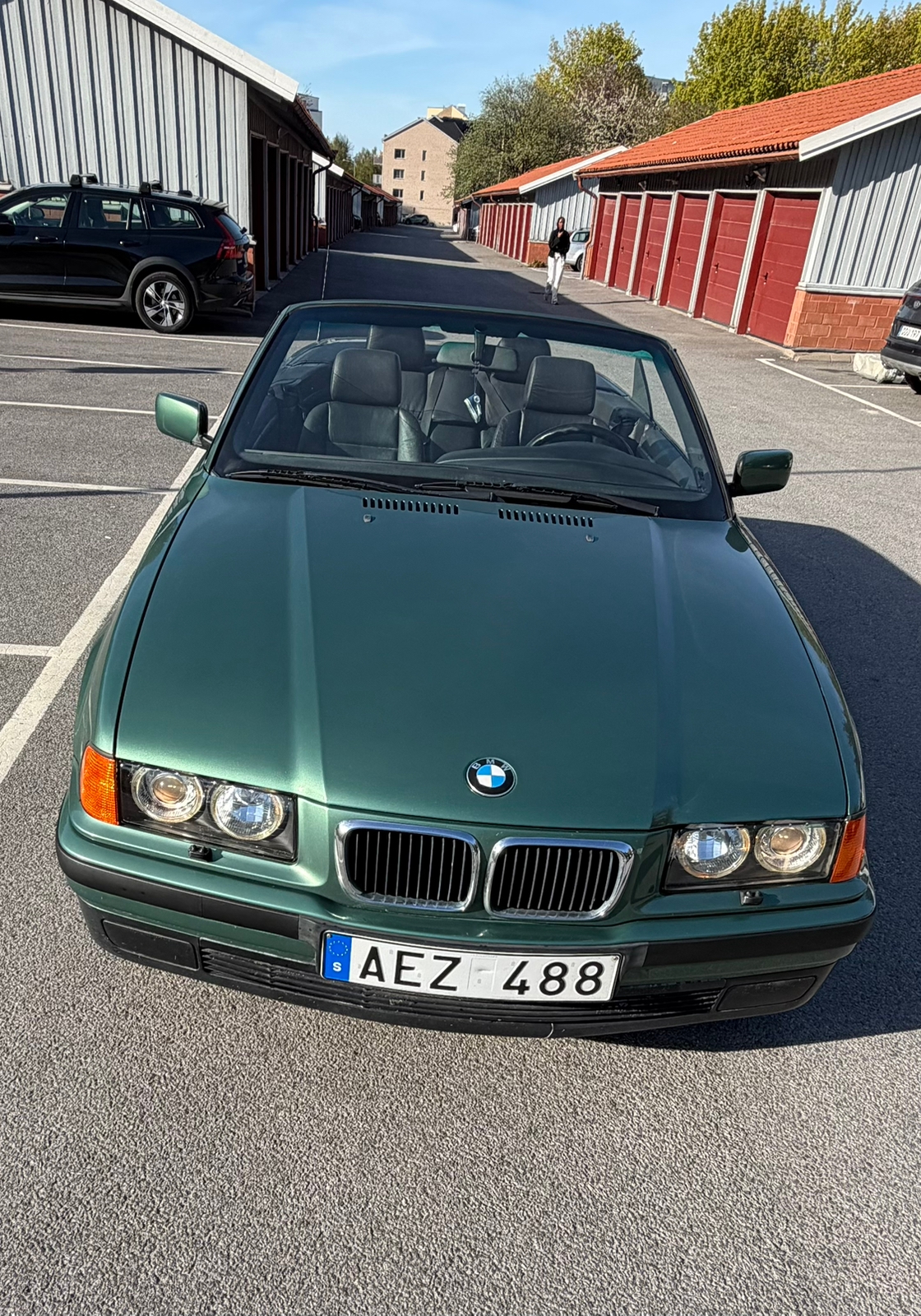 BMW 318 i Convertible Manuell 1998, kuva 2/7