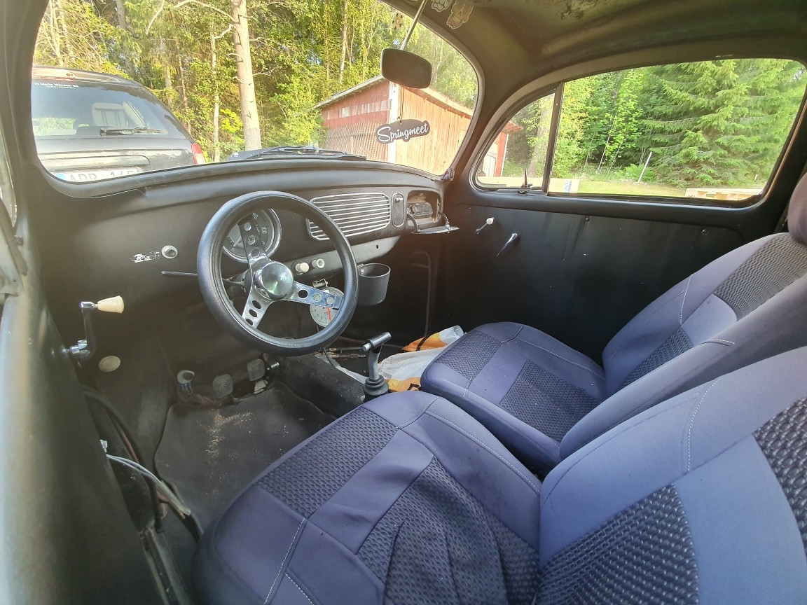 Volkswagen 1500 1.5 H4 Manuell 1969, kuva 2/4
