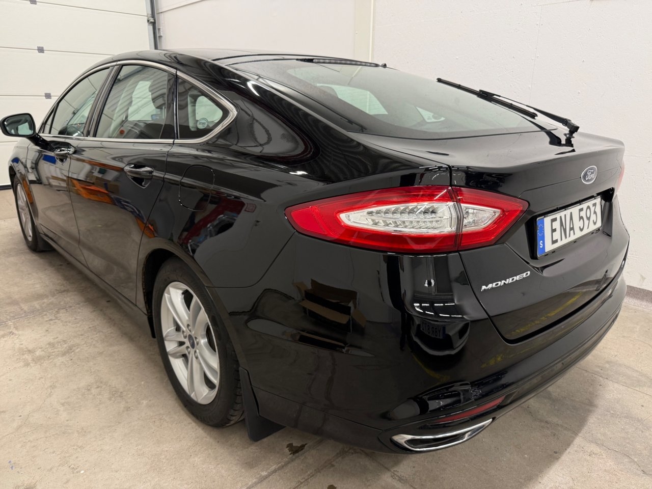 Ford Mondeo 2016, photo 3/10