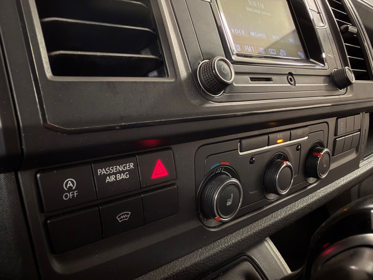 Volkswagen Transporter 2017, bild 6/8