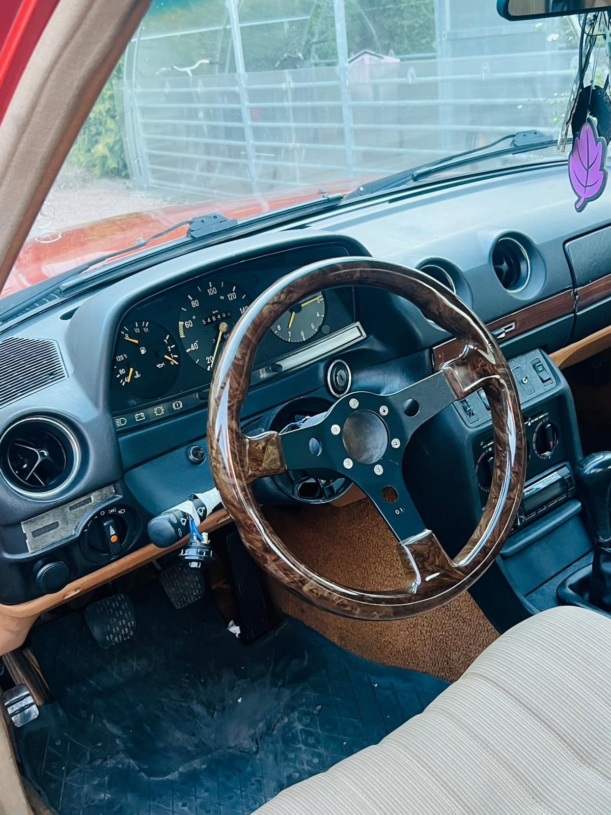 Mercedes-Benz 300 D Manuell 1983, bild 2/10