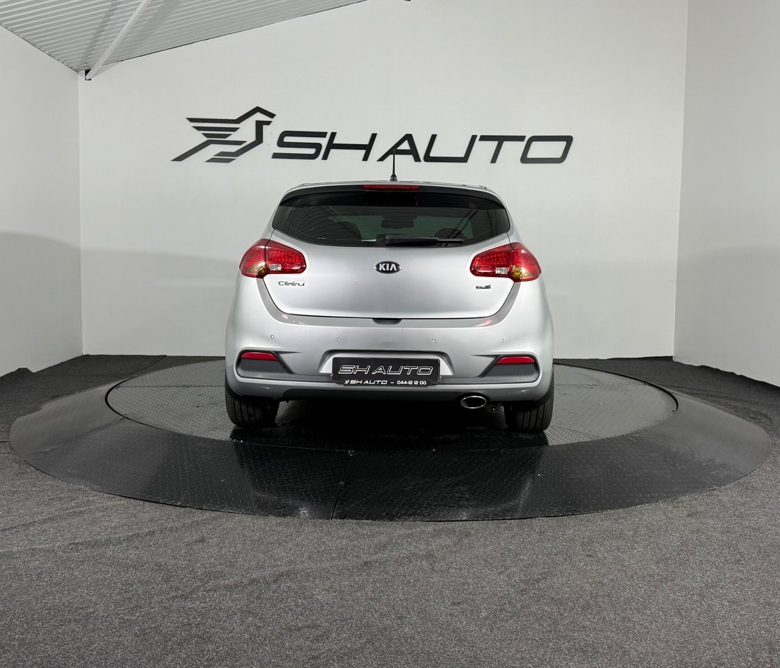 Kia Ceed cee'd 1.6 CRDi EX Comfort 2013, bild 6/10