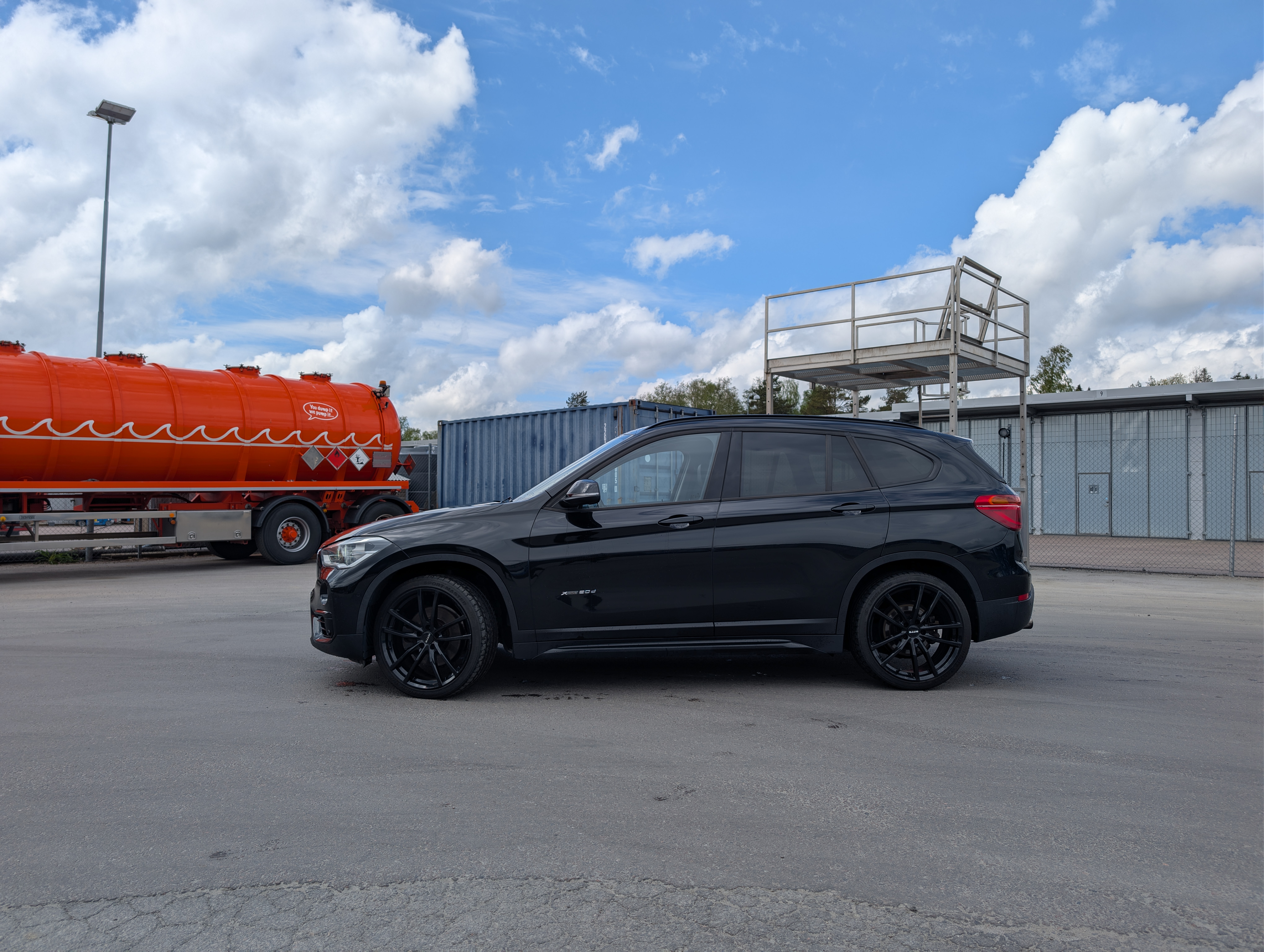 BMW X1 xDrive20d 2017, bild 2/8