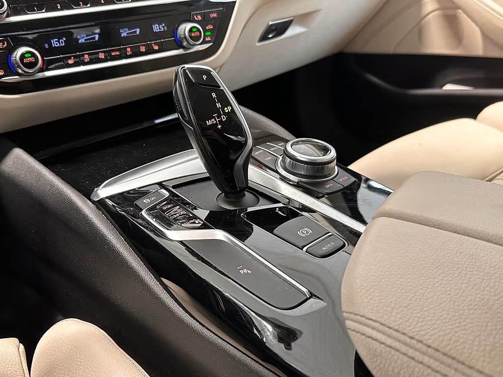 BMW 530 d Sedan Steptronic 2017, bild 7/9