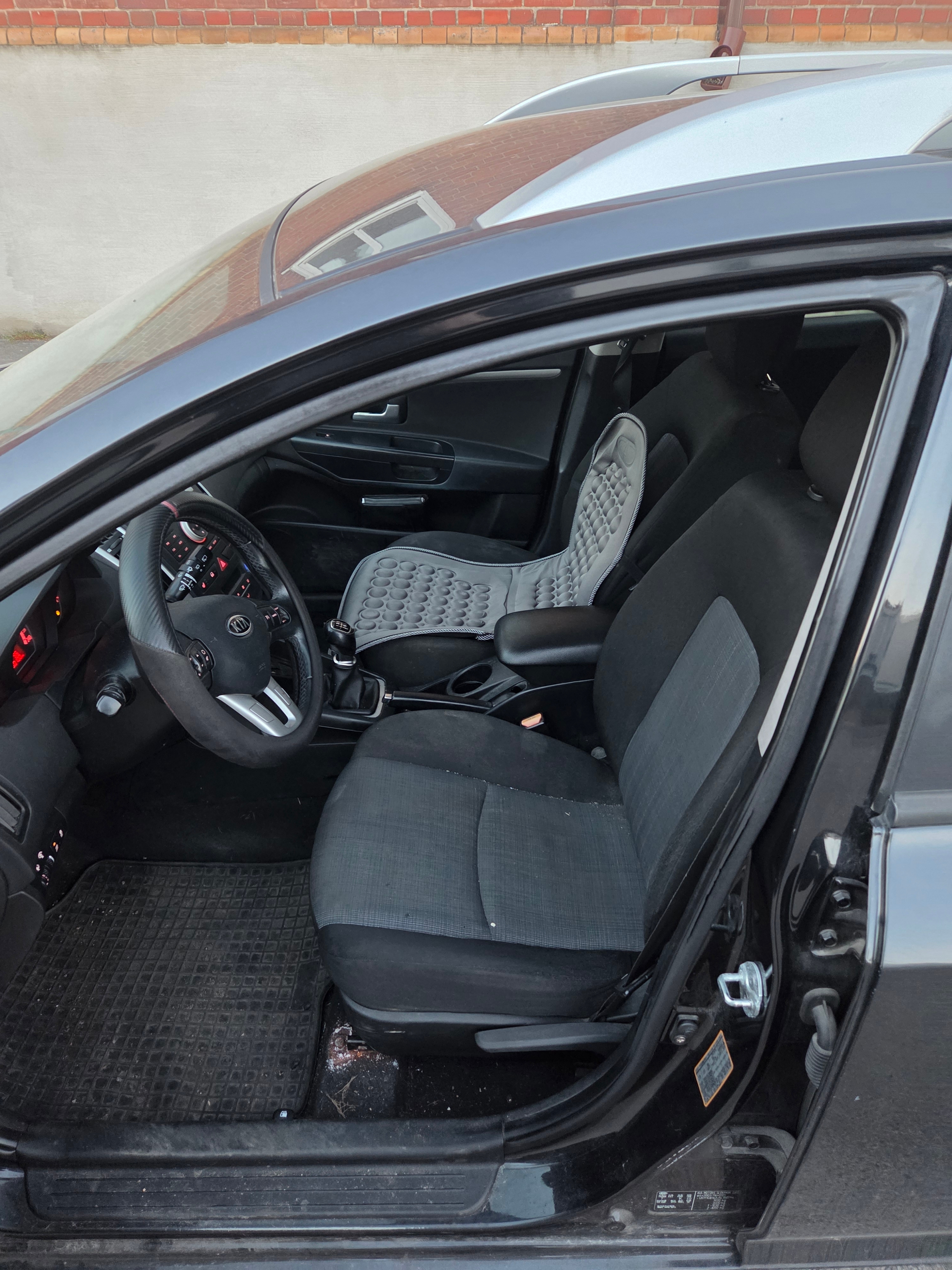 Kia Ceed _sw 1.6 CRDi Manuell 2010, bild 7/10