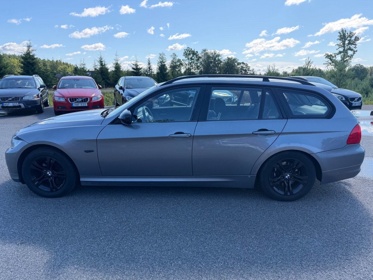 BMW 320 2010, bild 2/24