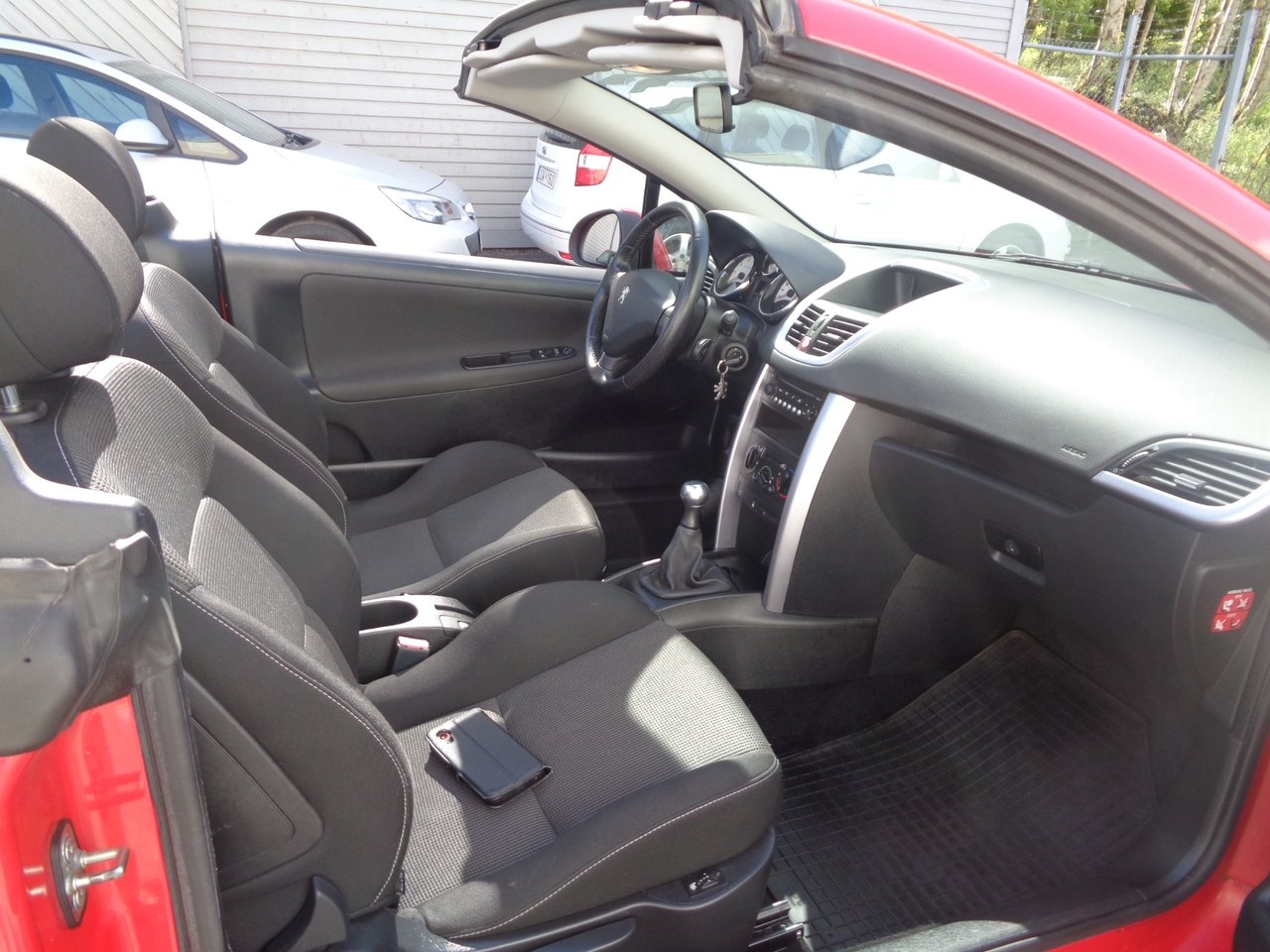Peugeot 207 CC 1.6 VTi Euro 4 2007, bild 7/10