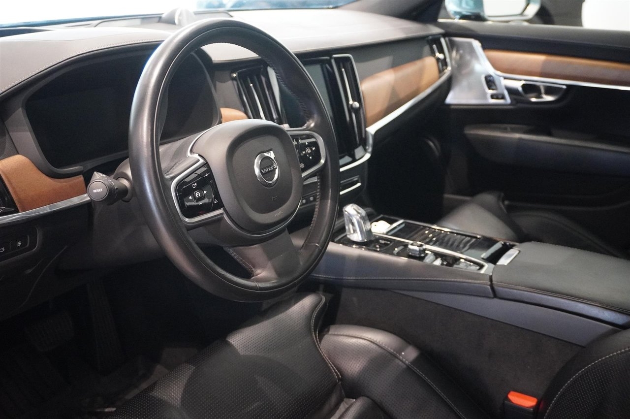 Volvo S90 2018, bild 2/10