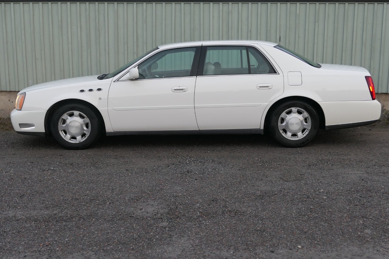Cadillac DTS De ville 2001, bild 2/10