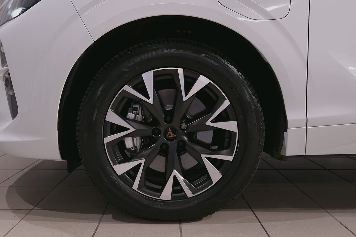 Cupra Terramar 1.5 e-Hybrid 2025, bild 7/20