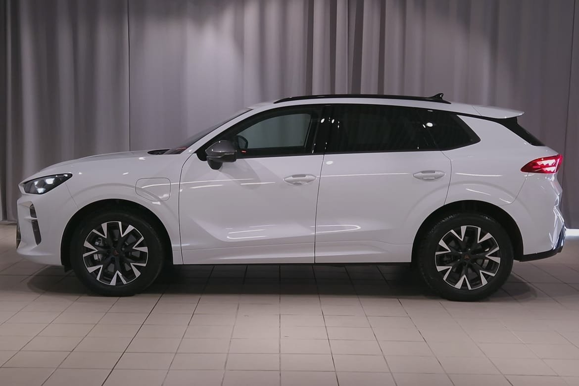 Cupra Terramar 1.5 e-Hybrid 2025, bild 4/20