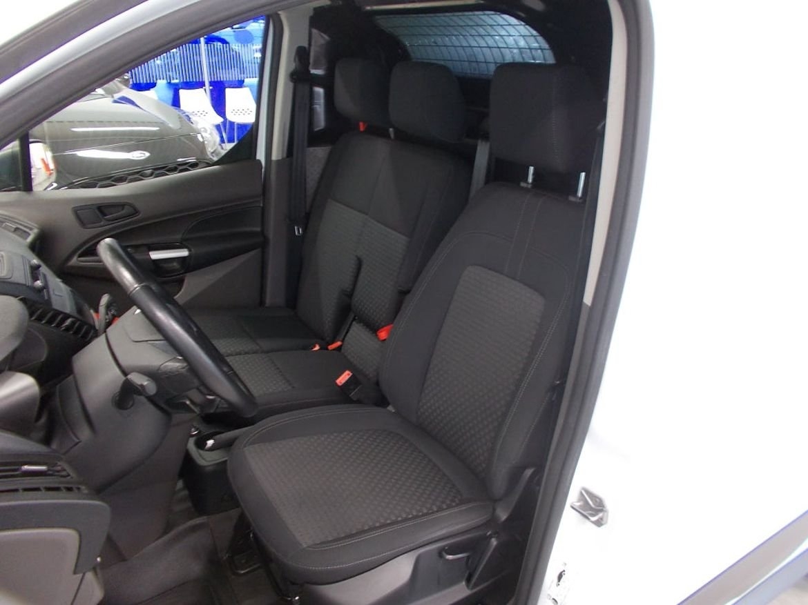 Ford Transit Connect 2019, bild 7/10