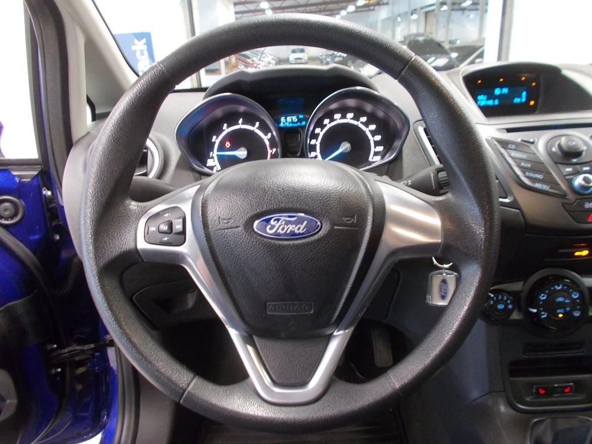 Ford Fiesta 2014, bild 7/10