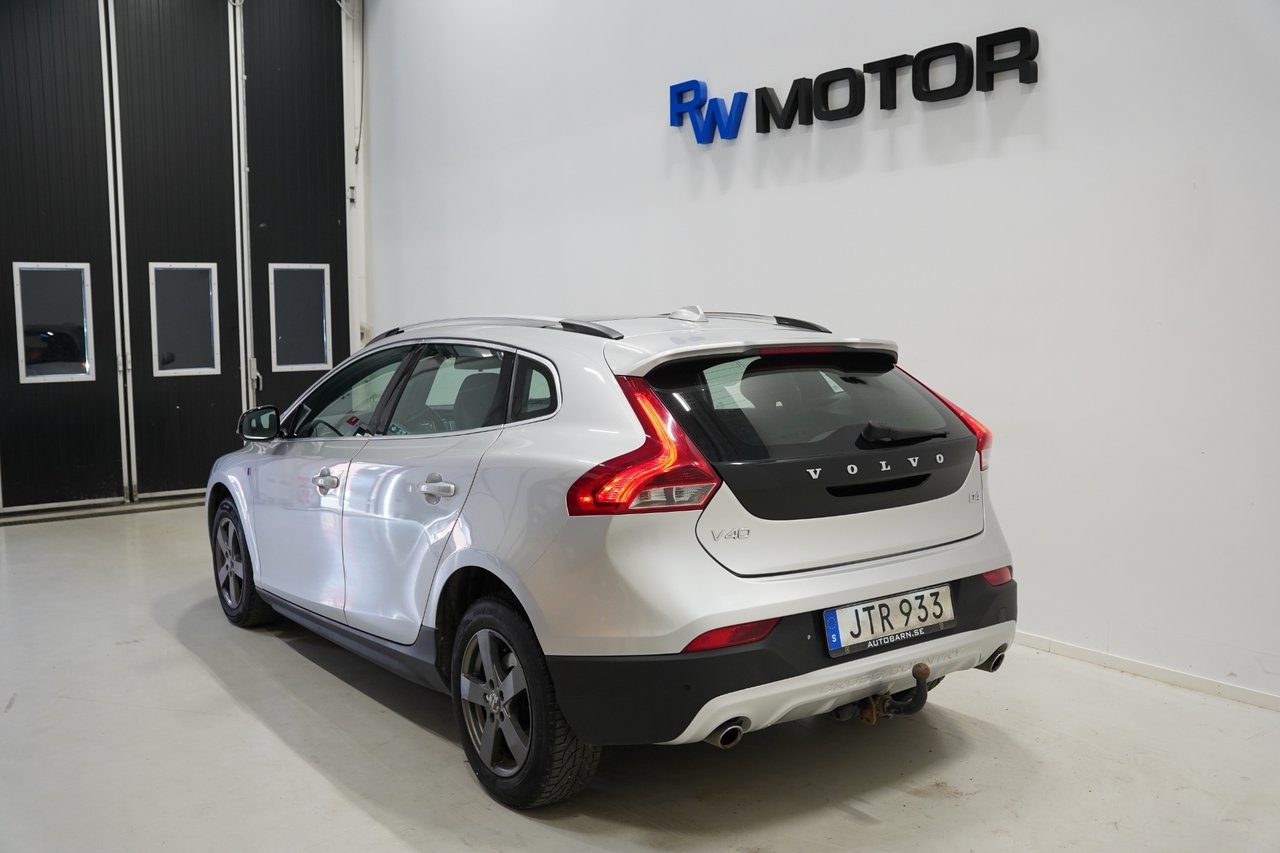 Volvo V40 Cross Country 2016, kuva 4/23