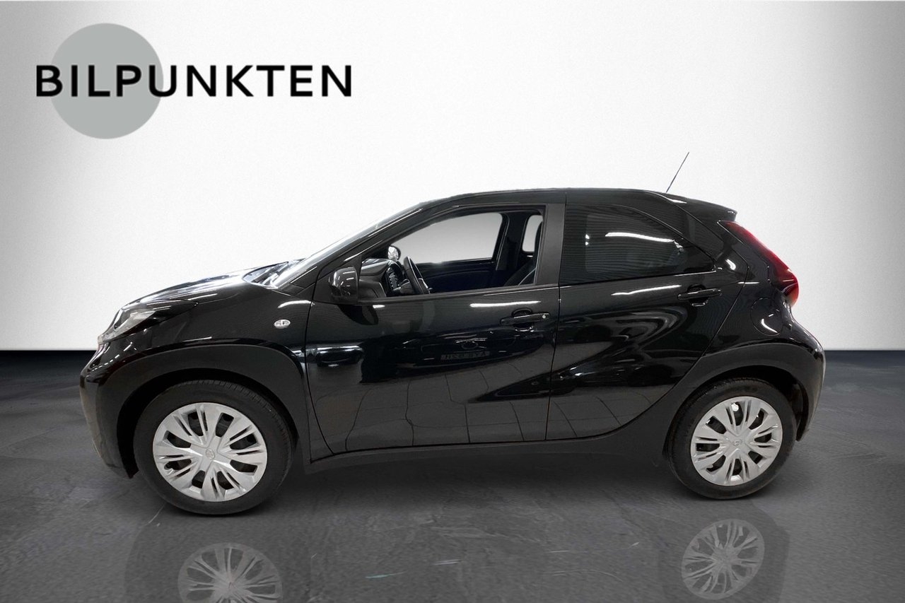 Toyota Aygo X x 1,0 VVT-i 72Hk PLAY 2022, bild 2/7