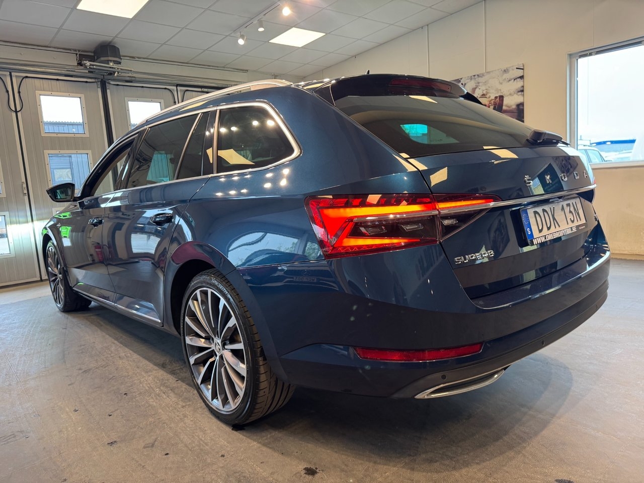 Skoda Superb 2023, bild 3/29