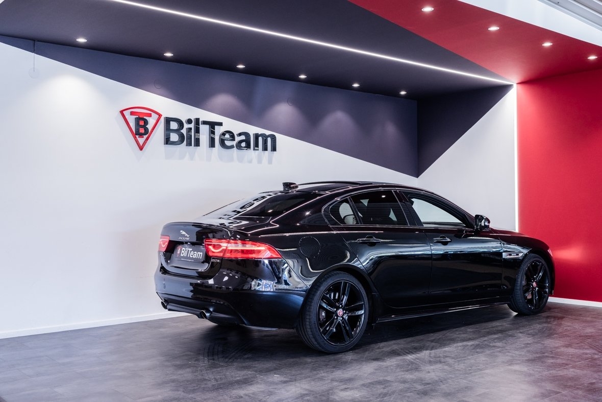 Jaguar XE 20t R-Sport Euro 6 2018, bild 6/23