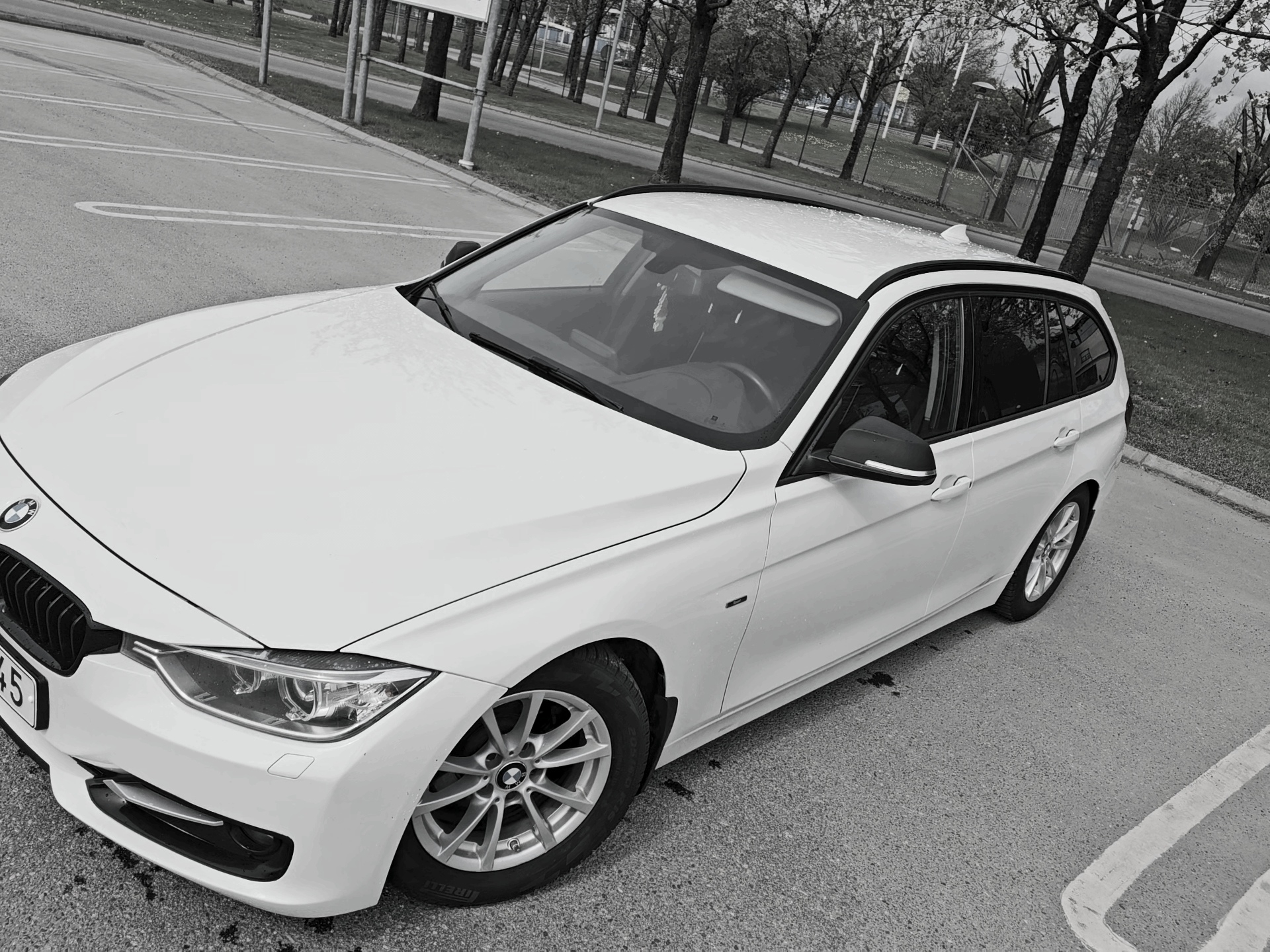 BMW 320 d Touring Manuell 2015, photo 4/9