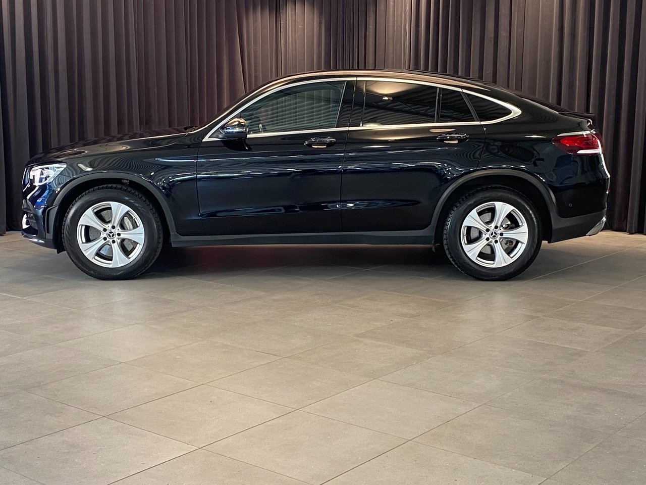 Mercedes-Benz GLC 2022, bild 3/10