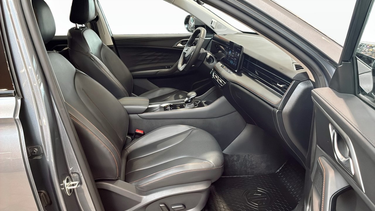 MG HS Luxury PHEV 307hk 2024 2024, bild 3/9