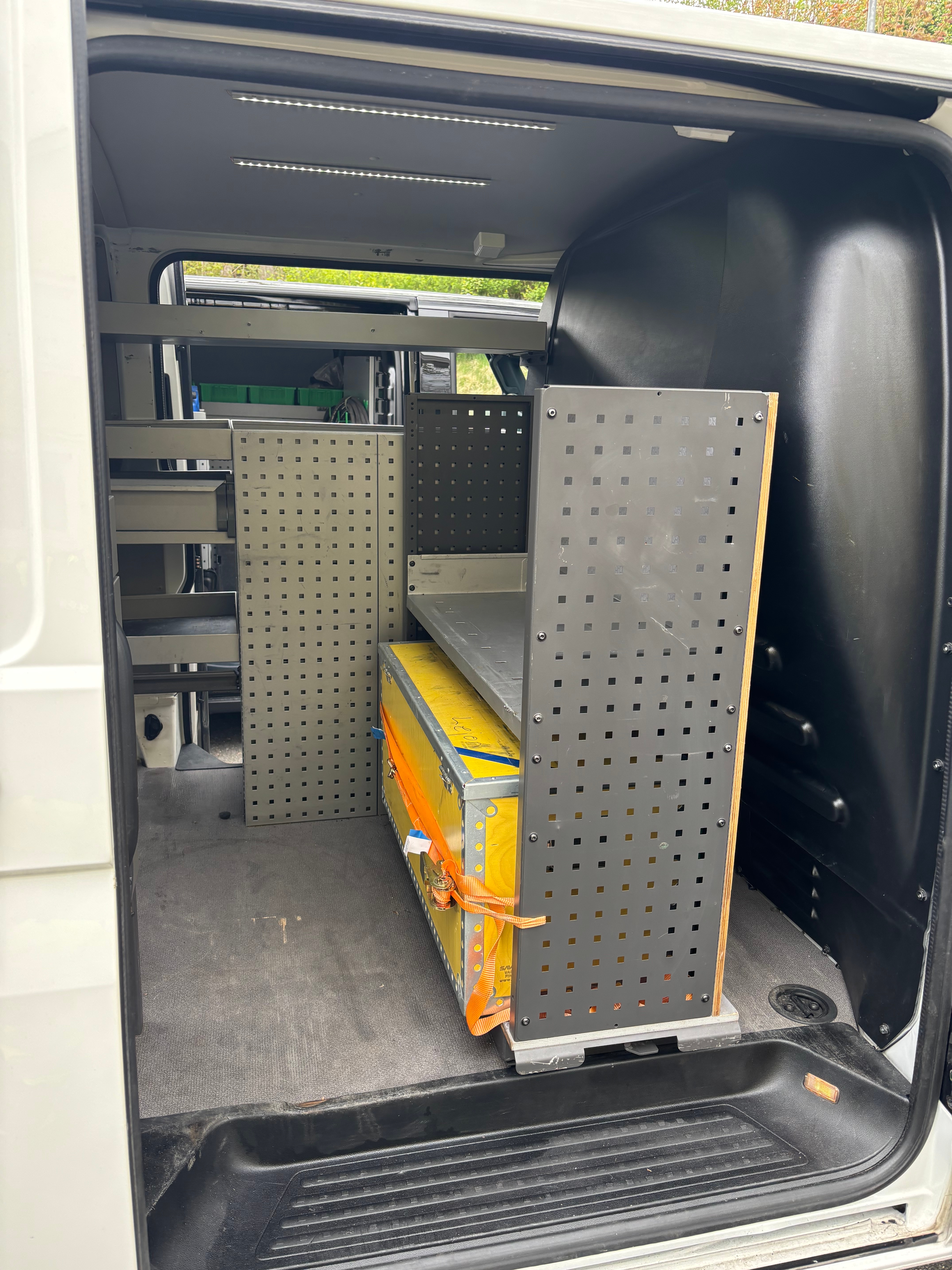 Volkswagen Transporter 2019, bild 7/10