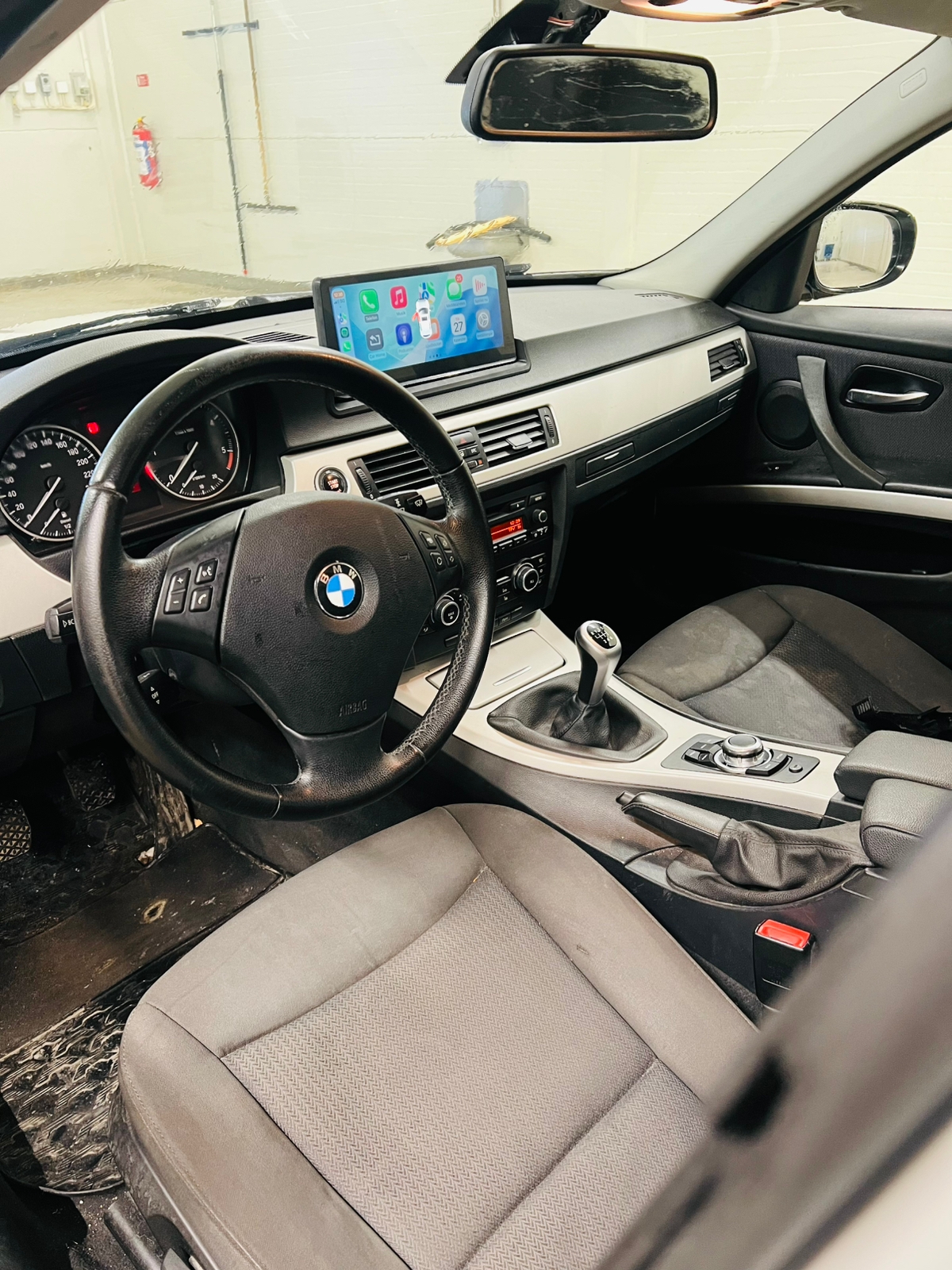 BMW 318 d Touring Manuell 2010, kuva 6/7