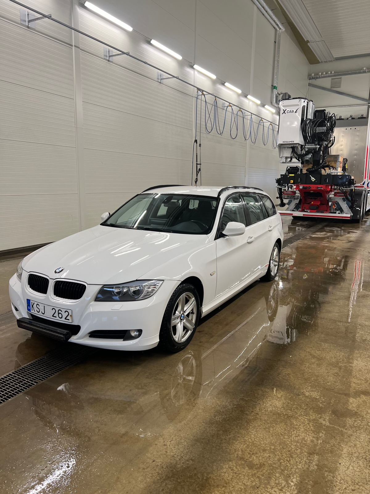 BMW 318 d Touring Manuell 2010, kuva 4/7