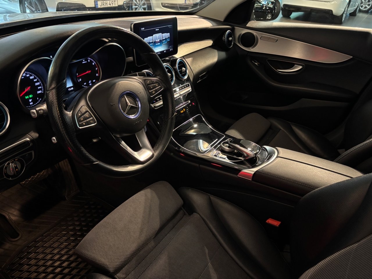 Mercedes-Benz C 2015, bild 5/10