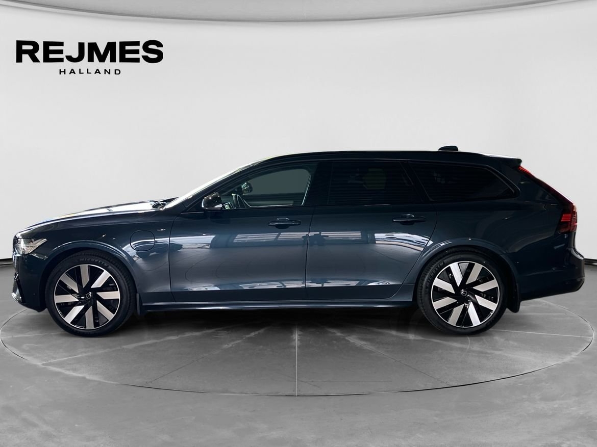 Volvo V90 T6 Plus Dark Nordic Edition 2026, bild 3/10
