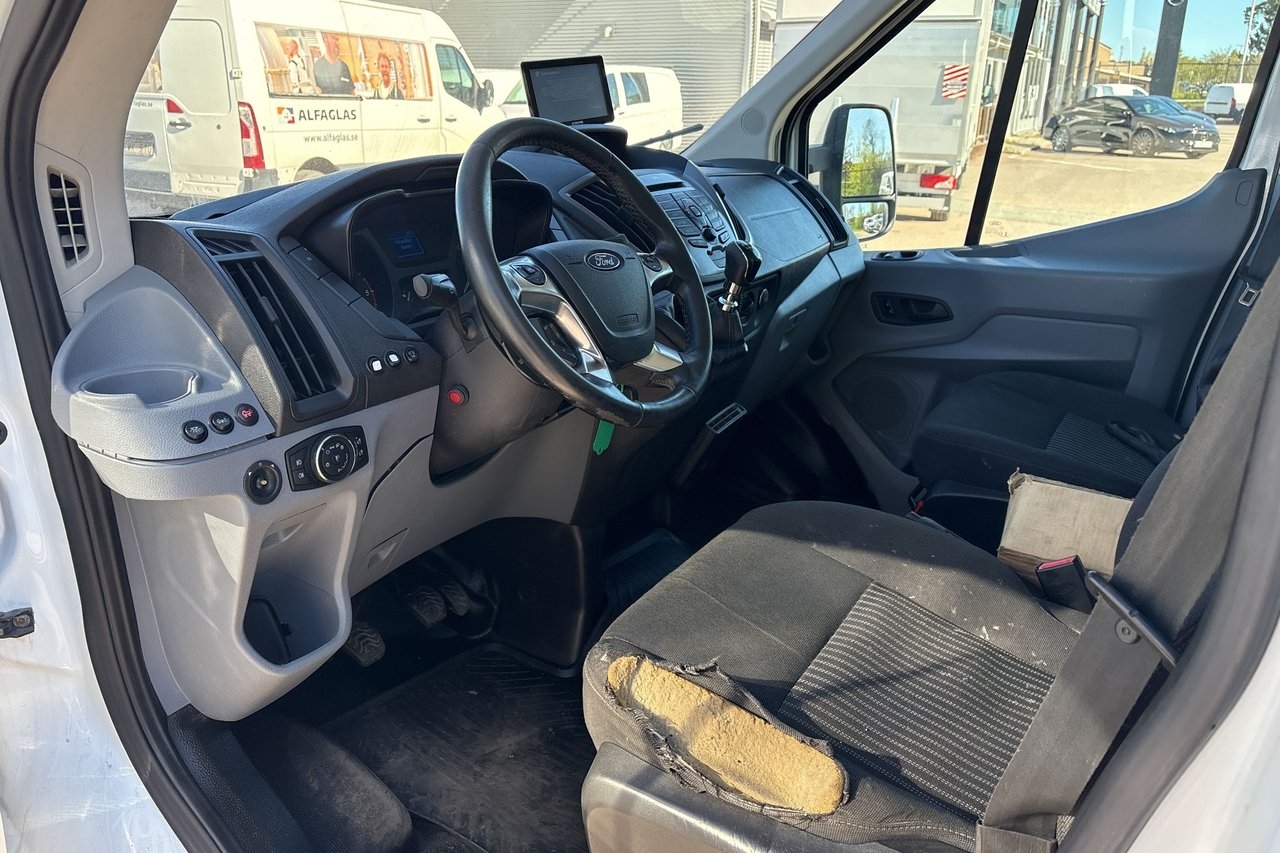 Ford Transit Volymskåp/Bakgavellift 2016, bild 5/7