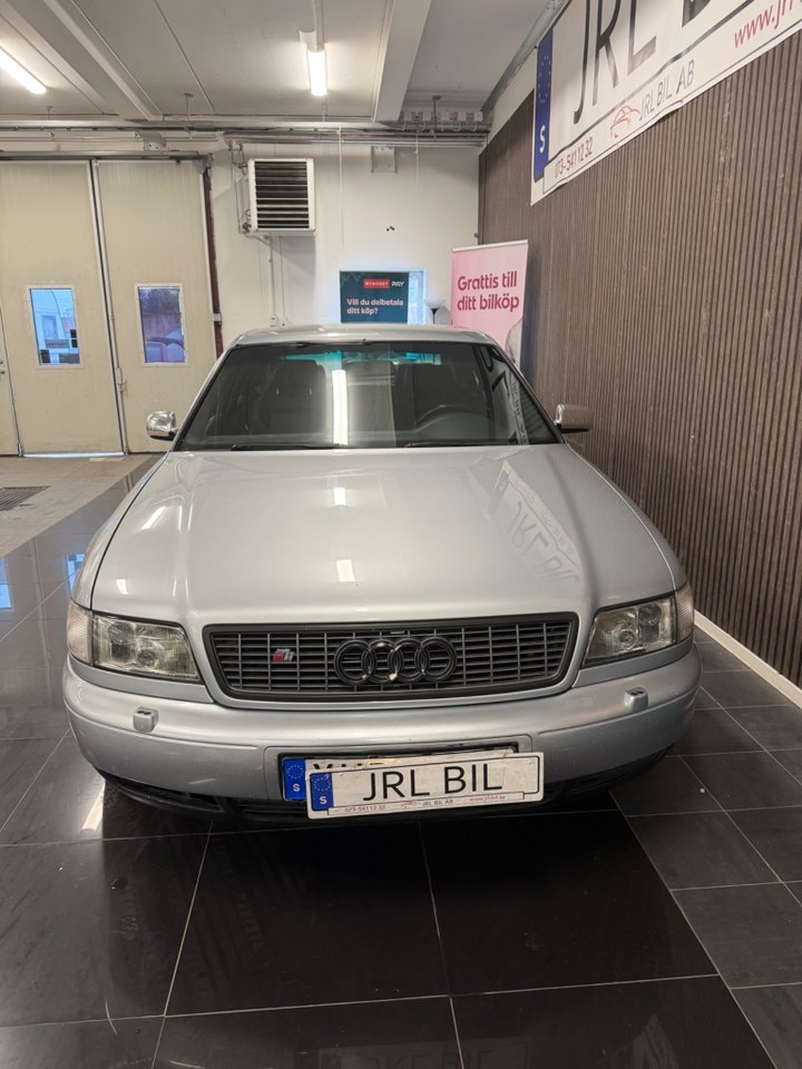 Audi S8 4.2 quattro 1998, photo 5/10