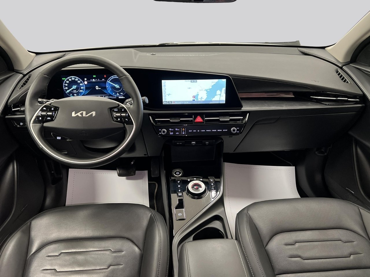 Kia Niro Advance V-hjul 2024, bild 7/24