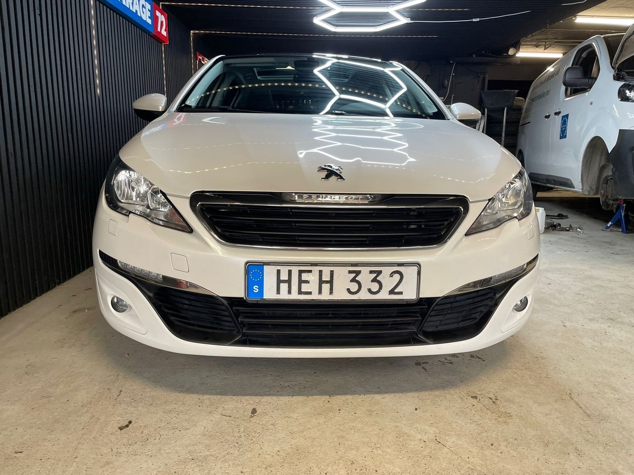 Peugeot 308 2016, bild 5/10