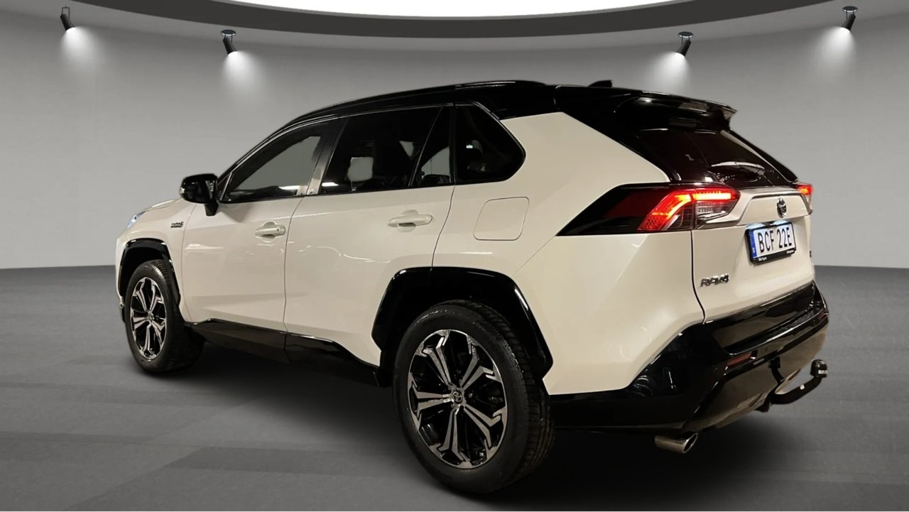 Toyota RAV4 2021, bild 4/8